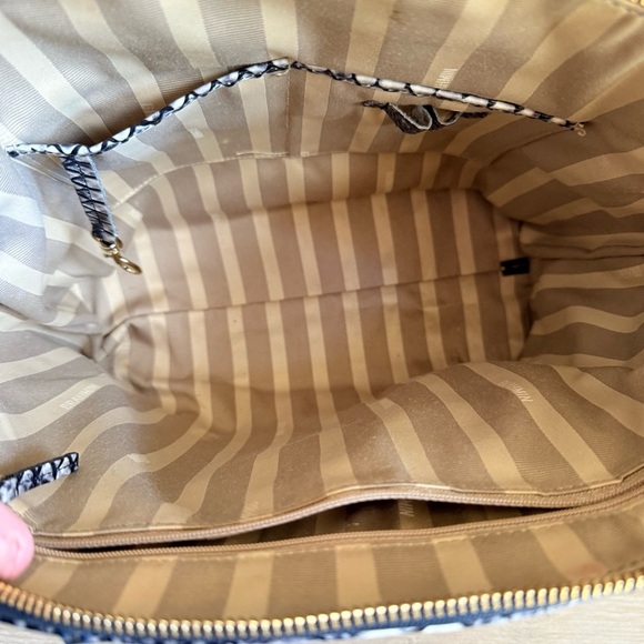 Brahmin Rare Gray Snake Print Large Duxbury Satchel - Picture 9 of 11